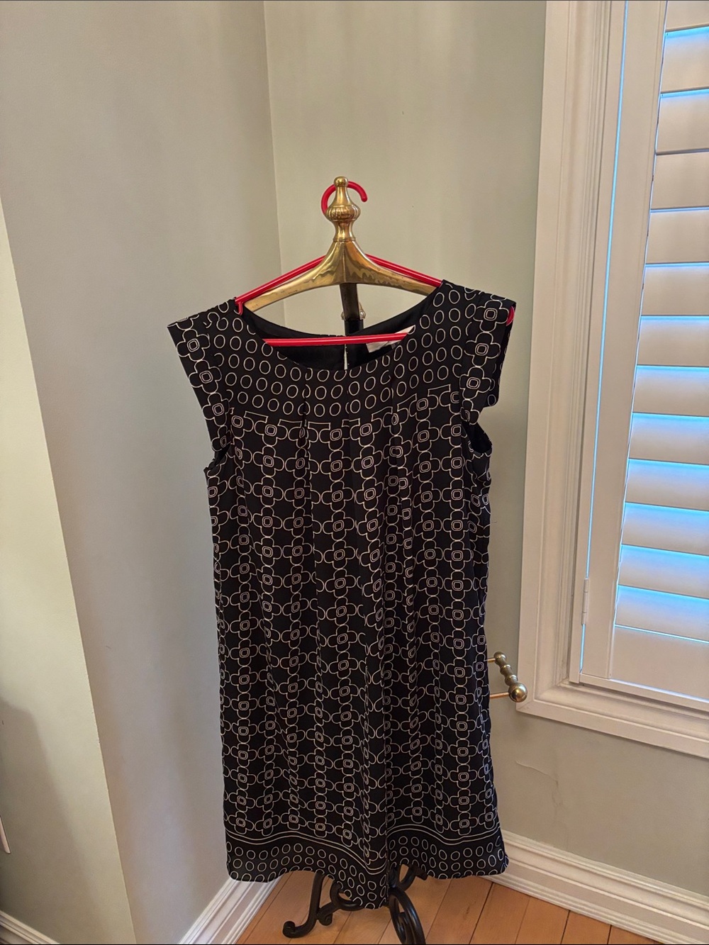 Studio M Black and White Geo-Print Mini Dress
